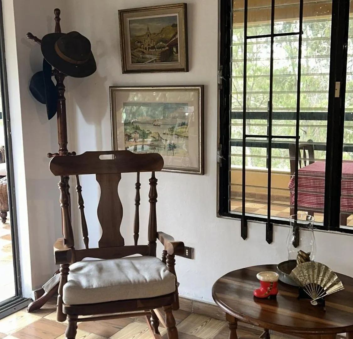 Vintage Cabin Gb Constanza Chalé